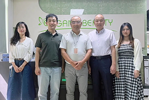 共建美好社会丨慈善与发展同行，爱心与责任并肩，鹏湾公益走访理事企业深圳市d2短视频app集团