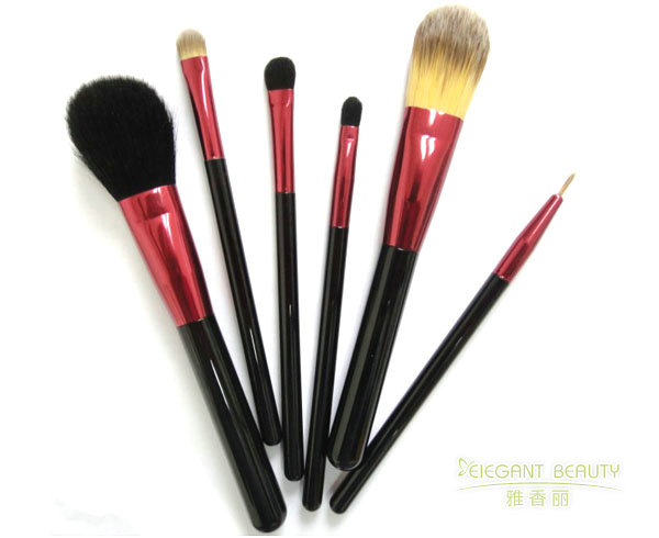 定制d2短视频app破解版套装需要多长时间？